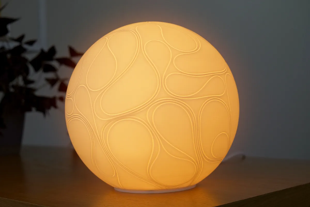 O8 River Sculpted Lamp - product image