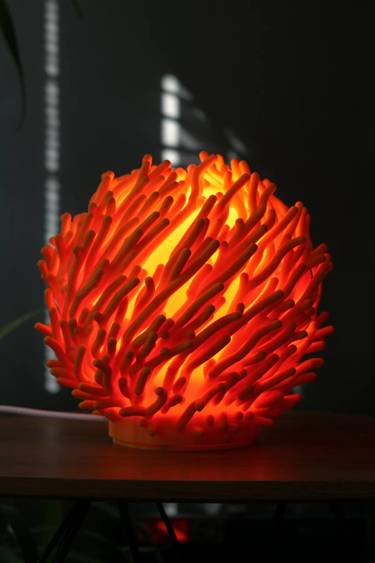O7 Coral Sculpted Lamp - product image